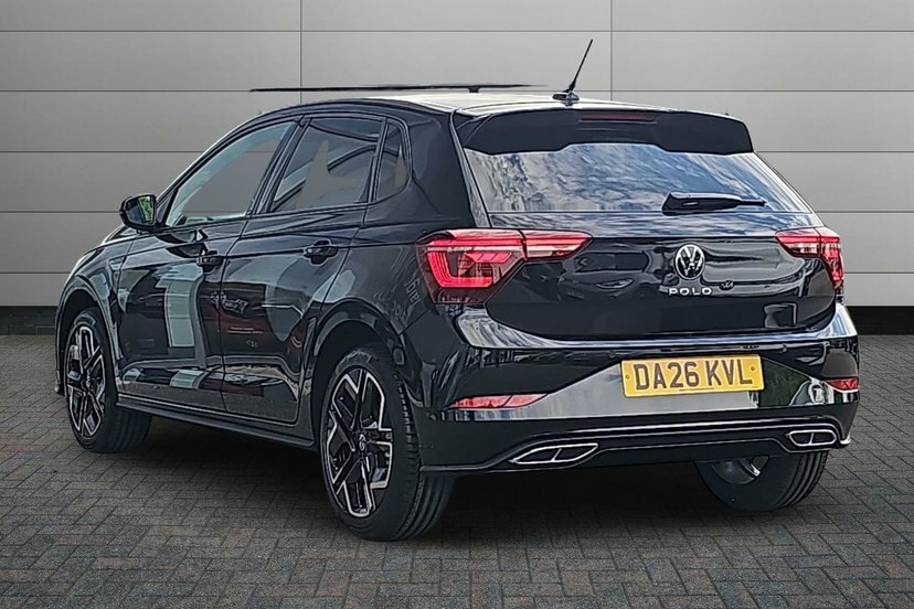 Volkswagen Polo 1.0 Tsi Black Edition Hatchback Dsg 11 #3