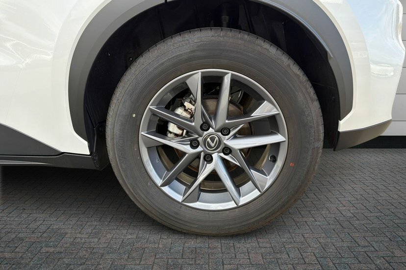 Lexus LBX 1.5 Vvt-ie Premium Suv Hybrid E-cvt 13 White #5