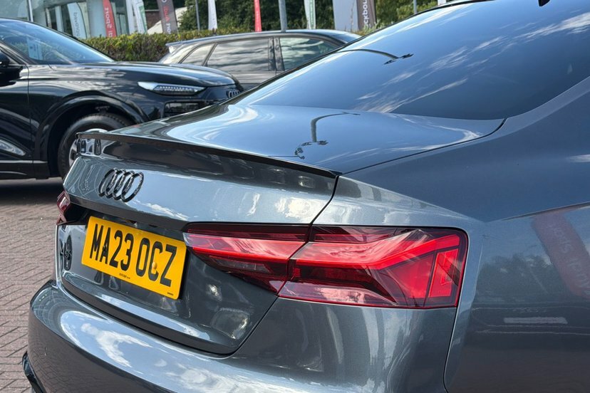 Audi A5 2.0 Tfsi 40 Black Edition Sportback S T Black #28