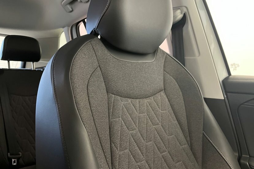 Volkswagen Tiguan Match White #14