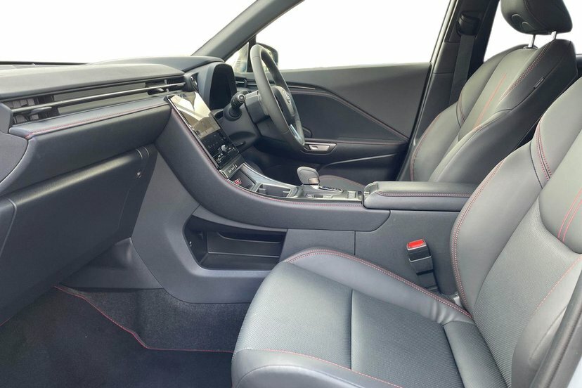 Lexus LBX 1.5 Vvt-ie Premium Plus Design Suv Hybr Black #2
