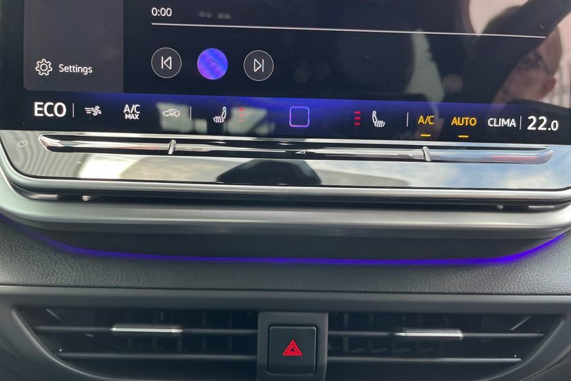 Volkswagen ID.4 210Kw Match Pro 77Kwh Silver #25
