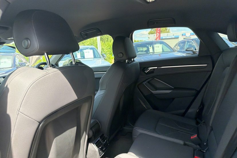 Audi Q3 40 Tfsi Quattro Black Edition S Tronic White #34