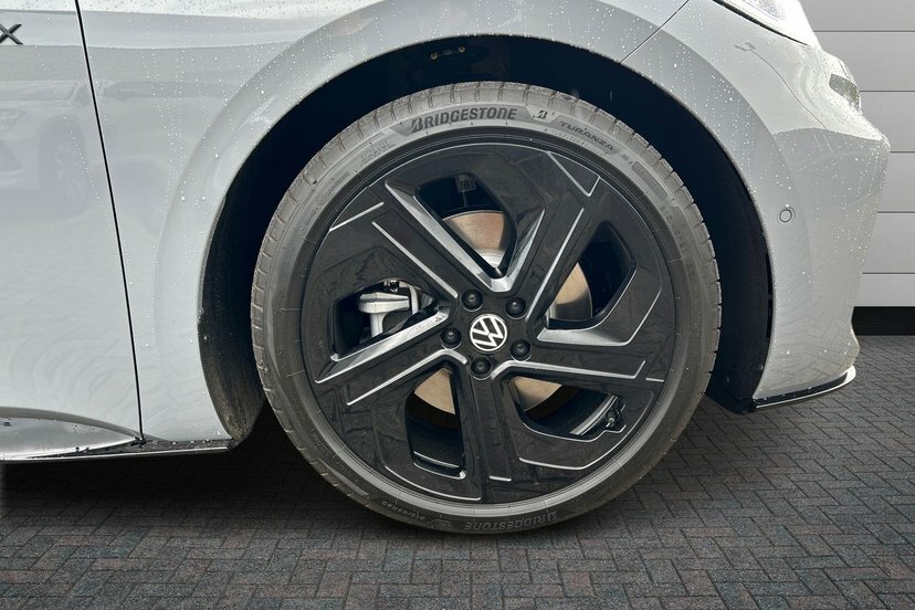 Volkswagen ID.3 Performance 79Kwh Gtx Hatchback Black #5