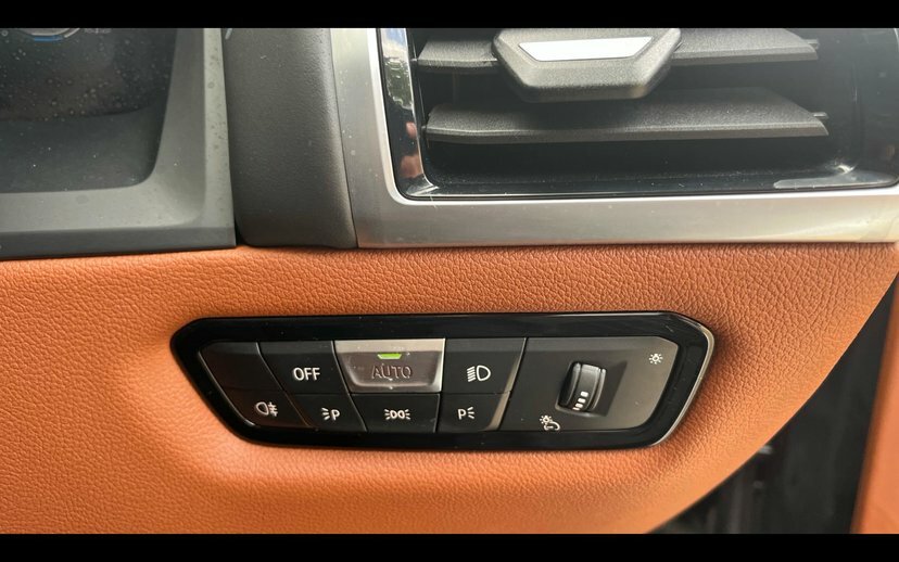 BMW 8 Series Gran Coupe 840I Sdrive Black #25