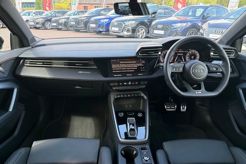 Audi A3 1.5 Tfsi 35 Black Edition Saloon Blue #36
