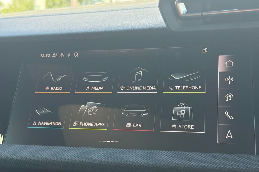 Audi A3 1.5 Tfsi 35 Black Edition Saloon Blue #48