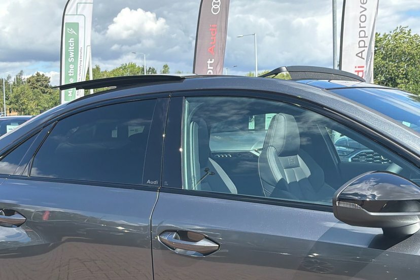 Audi A3 1.5 Tfsi 35 Black Edition Saloon Blue #23