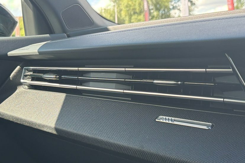 Audi A3 1.5 Tfsi 35 Black Edition Saloon Blue #44
