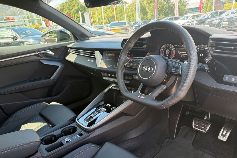Audi A3 1.5 Tfsi 35 Black Edition Saloon Blue #39