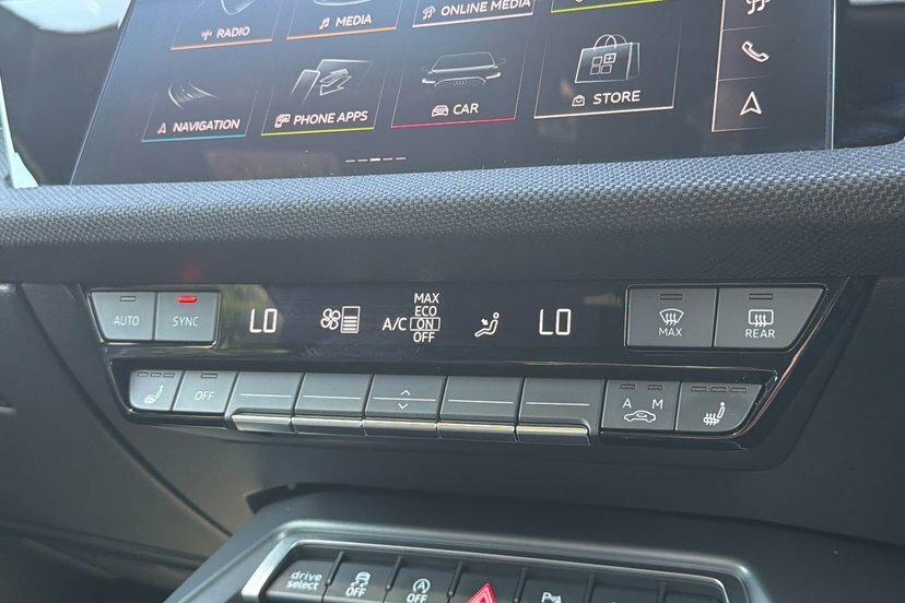 Audi A3 1.5 Tfsi 35 Black Edition Saloon Blue #50