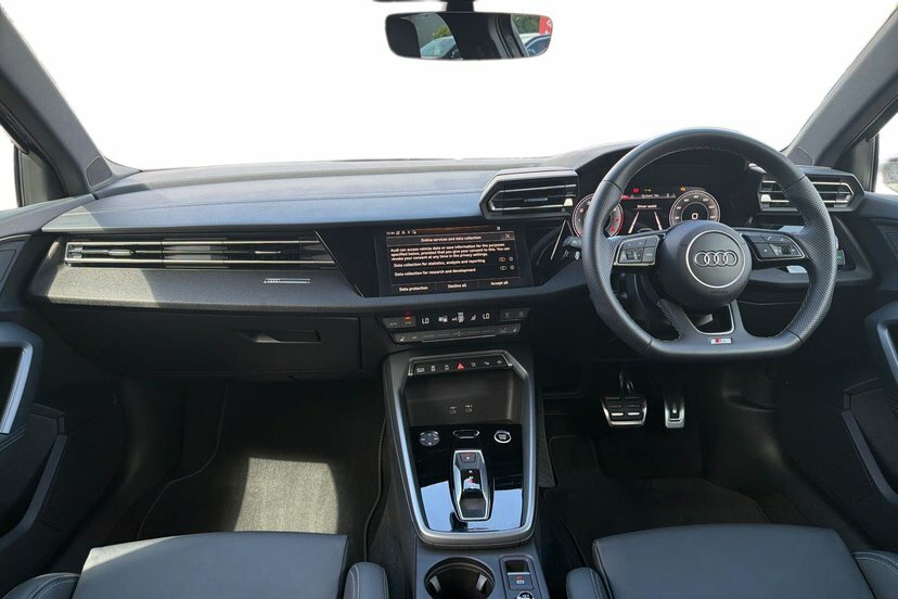 Audi A3 1.5 Tfsi 35 Black Edition Saloon Blue #9