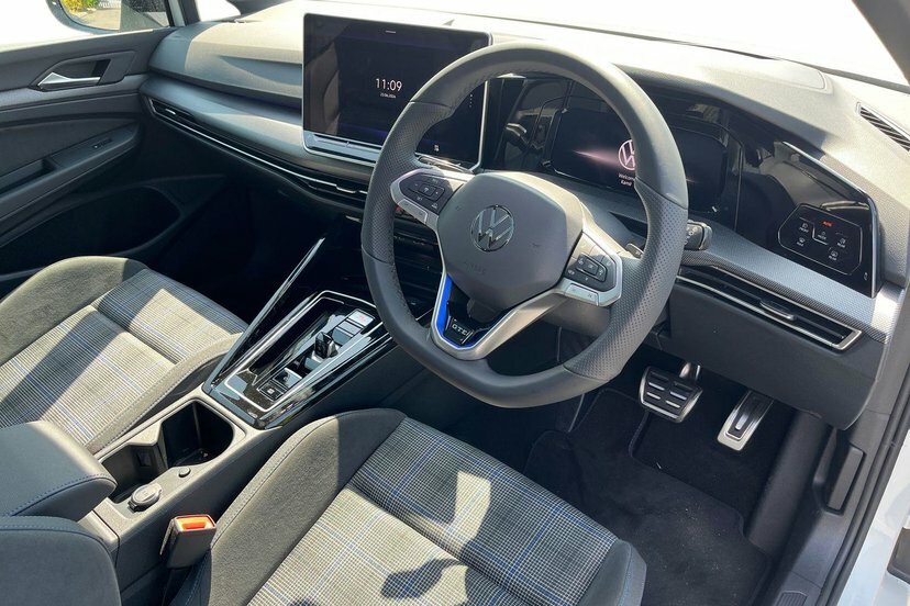 Volkswagen e-Golf 1.5 Tsi Ehybrid 19.7Kwh Gte Hatchback P White #6