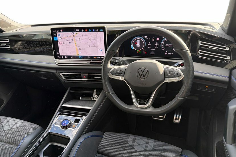 Volkswagen Tiguan 1.5 Etsi Mhev R-line Suv Hybrid Dsg 15 EF75FMP Green #6