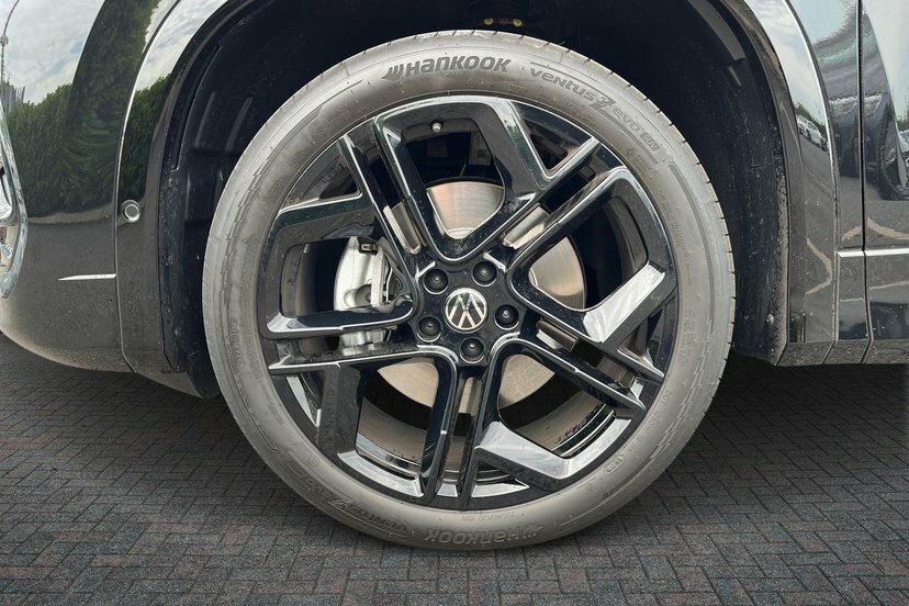 Volkswagen Tayron 1.5 Etsi Mhev R-line Suv Hybrid Dsg 15 EF26BNX Black #5