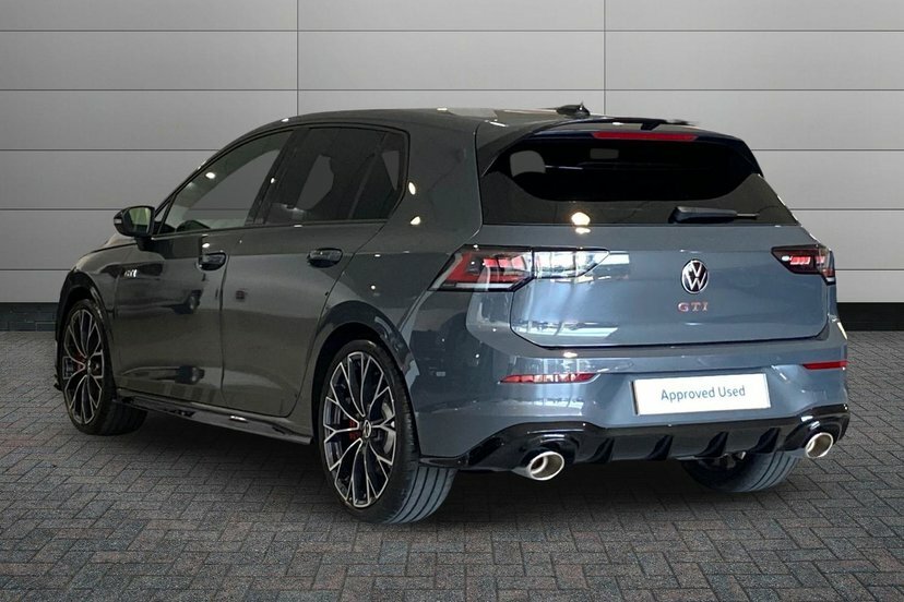 Volkswagen Golf 2.0 Tsi Gti Clubsport Hatchback Dsg 30 Grey #3