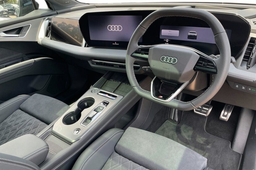 Audi Q4 E Tron 82Kwh Performance Vorsprung Sportback Grey #6