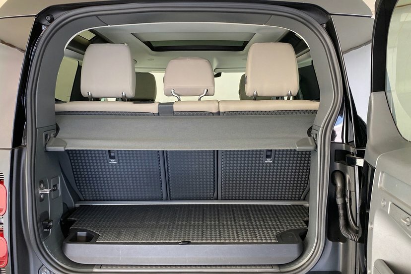 Land Rover Defender 90 D300 X-dynamic Hse Santorini Black Black #10