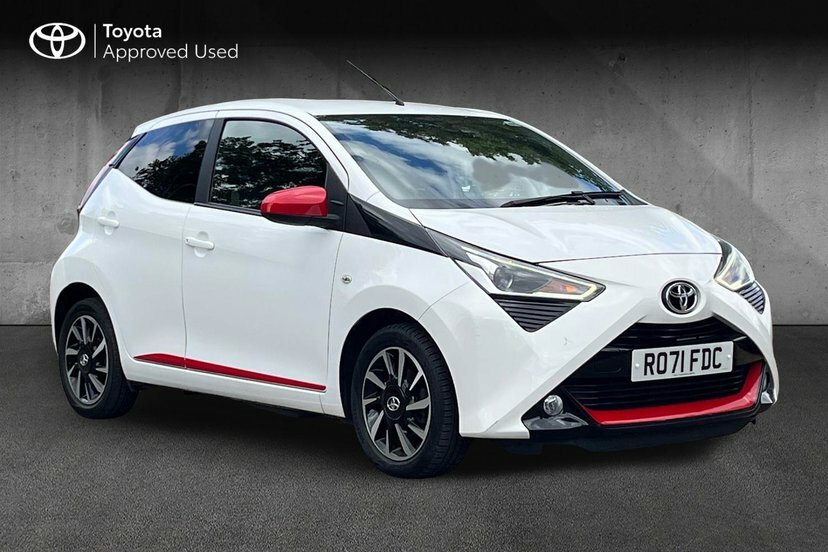 Toyota Aygo 1.0 Vvt-i X-trend Hatchback 71 White