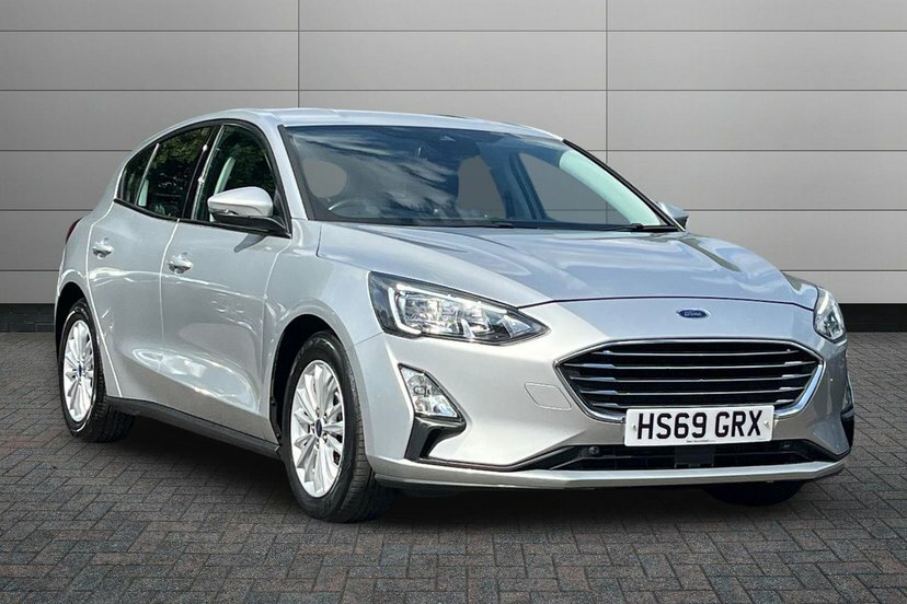 Ford Focus 1.0T Ecoboost Titanium Hatchback Silver