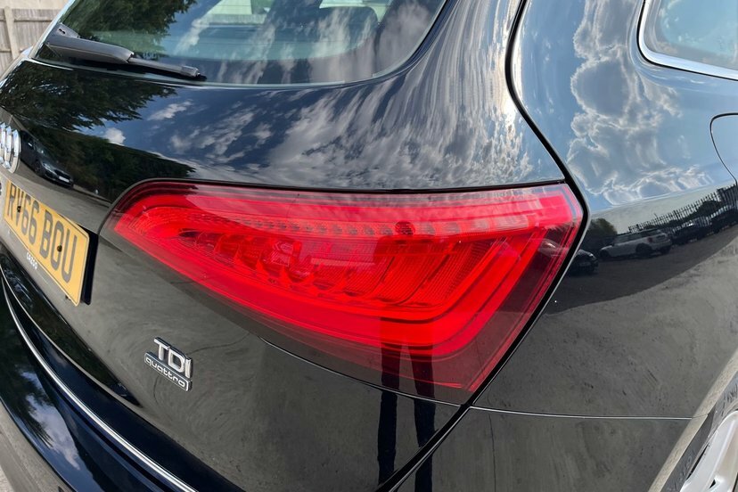 Audi Q5 Tdi Quattro S Line Plus 5-Door Grey #29