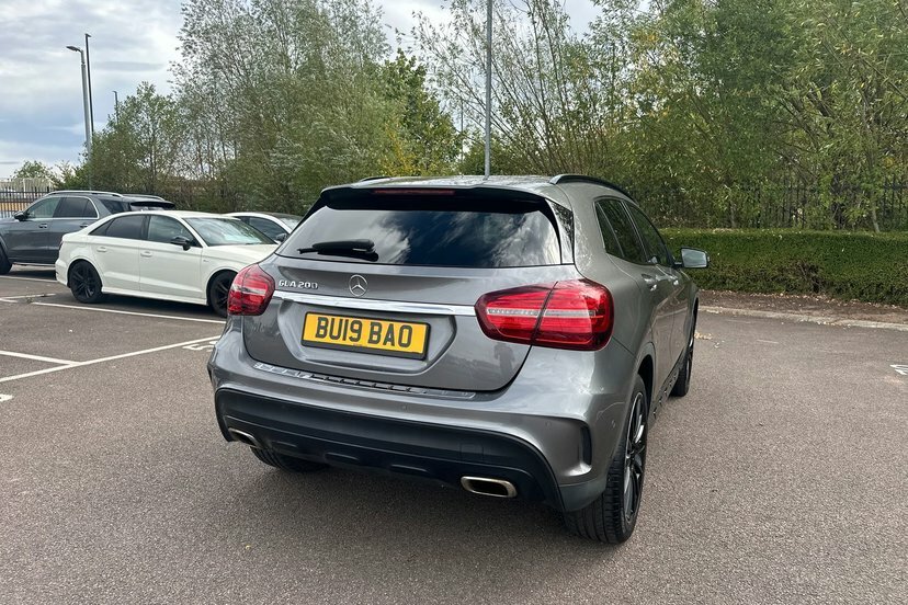 Mercedes-Benz GLA Class 1.6 Gla 180 Urban Edition 121 Bhp Black #49