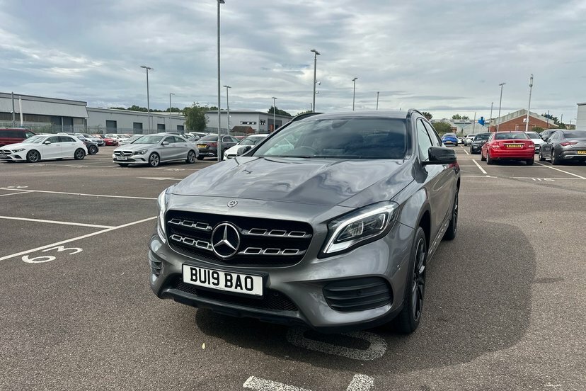 Mercedes-Benz GLA Class 1.6 Gla 180 Urban Edition 121 Bhp Black #35