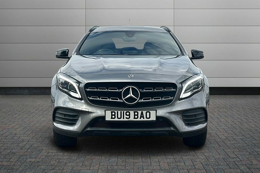 Mercedes-Benz GLA Class 1.6 Gla 180 Urban Edition 121 Bhp Black #11