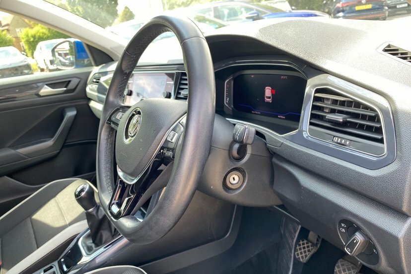 Volkswagen T-Roc 1.5 Tsi Evo Se Black #26