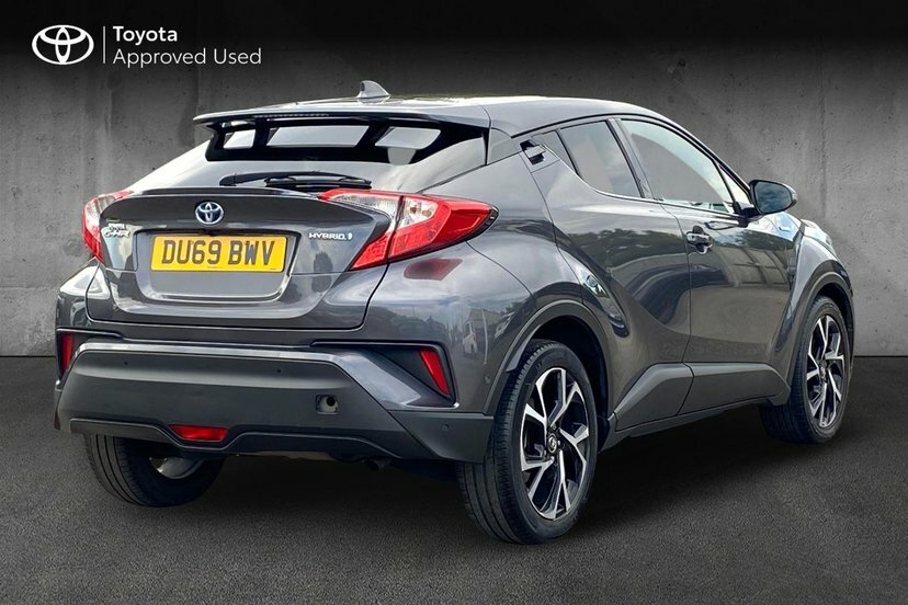 Toyota C-Hr 1.8 Vvt-h Design Suv Hybrid Cvt 122 Ps Grey #2