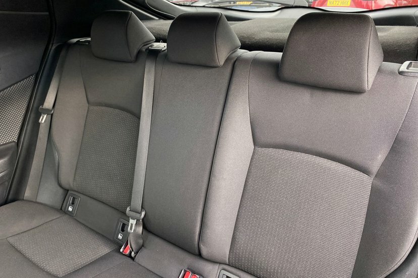 Toyota C-Hr C-hr-dynamic Hev Cvt Silver #29