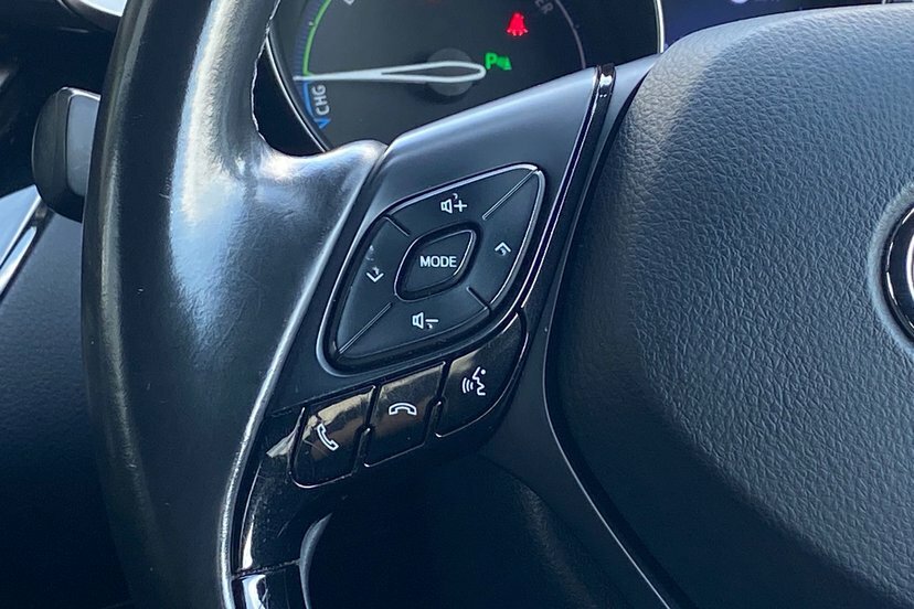 Toyota C-Hr C-hr-dynamic Hev Cvt Silver #33