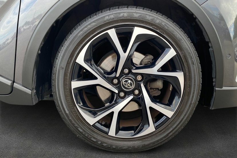 Toyota C-Hr C-hr-dynamic Hev Cvt Silver #18