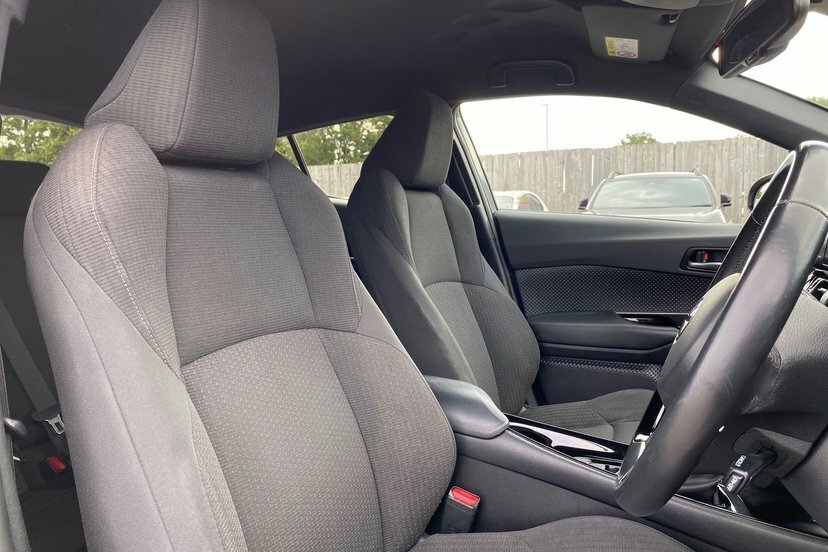 Toyota C-Hr C-hr-dynamic Hev Cvt Silver #27