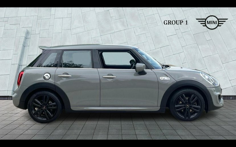 Mini Hatch 5-Door Hatch Cooper S Sport FL70XGH Grey #3