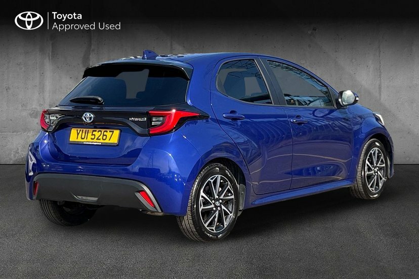 Toyota Yaris 1.5 Vvt-h Design Hatchback Hybrid E-cvt Blue #2
