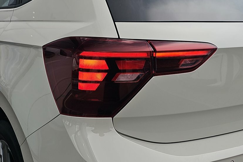 Volkswagen Polo Gti Black #26