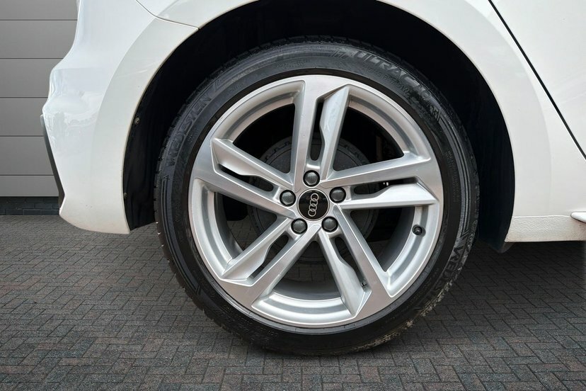 Audi A1 1.0 Tfsi 25 S Line Sportback S Tronic White #5
