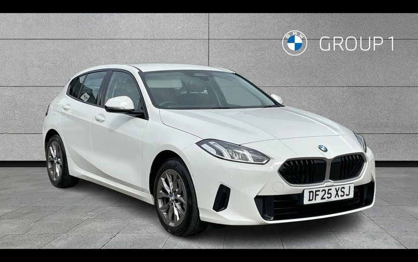 BMW 1 Series 120 Sport DF25XSJ White