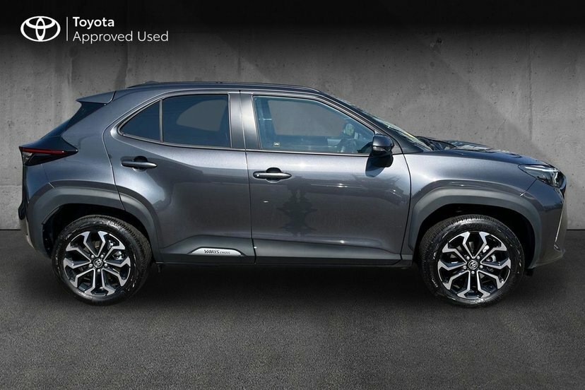 Toyota Yaris Cross 1.5 Vvt-h Design Suv Hybrid E-cvt 116 Grey #4