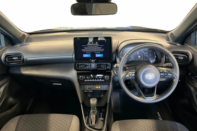 Toyota Yaris Cross 1.5 Vvt-h Design Suv Hybrid E-cvt 116 Grey #6