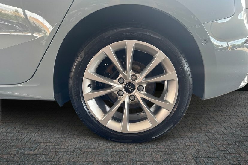 Audi A3 1.5 Tfsi 30 Sport Sportback S Tronic 1 Grey #5