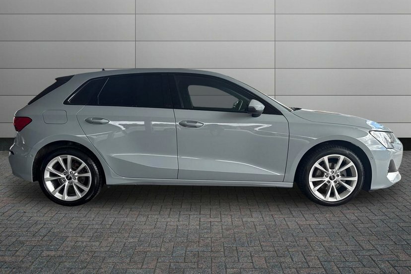 Audi A3 1.5 Tfsi 30 Sport Sportback S Tronic 1 LM25UHR Grey #4
