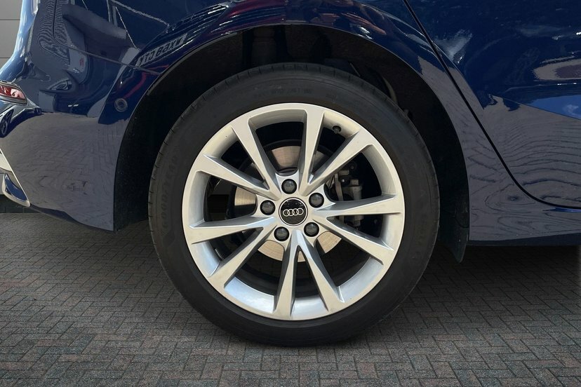 Audi A3 1.5 Tfsi 35 Sport Sportback S Tronic 1 Blue #5