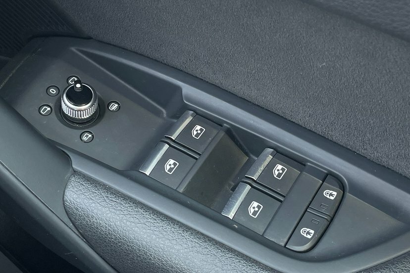 Audi Q5 50 Tfsi E Quattro Sport S Tronic  #29