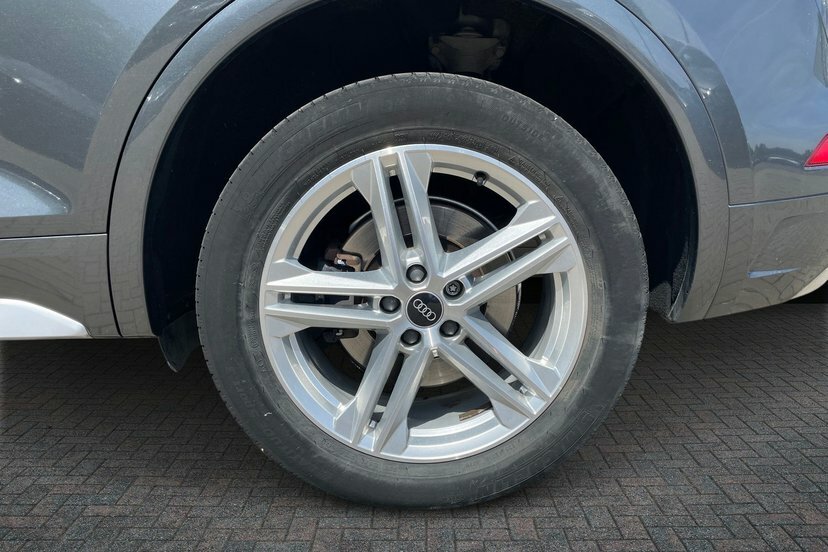 Audi Q5 2.0 Tdi 40 S Line Suv S Tronic Quattro Grey #5