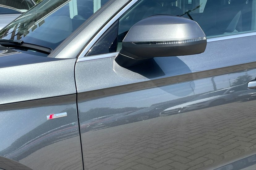 Audi Q5 50 Tfsi E Quattro Sport S Tronic  #16