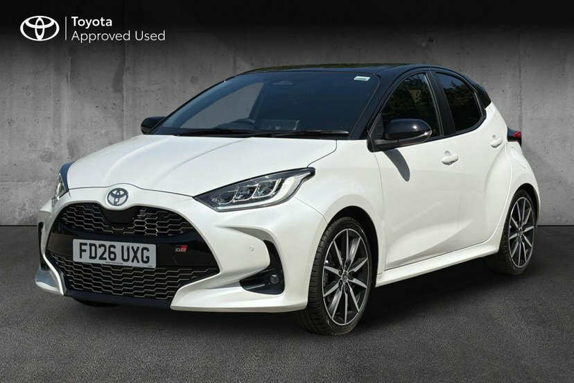 Toyota Yaris 1.5 Vvt-h Gr Sport E-cvt Black #3