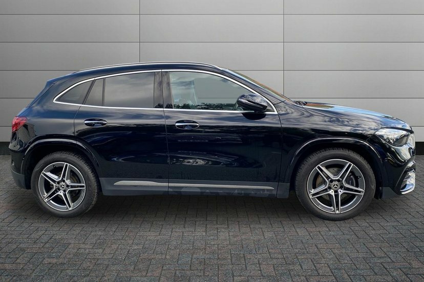 Mercedes-Benz GLA Class 1.3 Gla200h Mhev Amg Line Premium Suv Grey #3