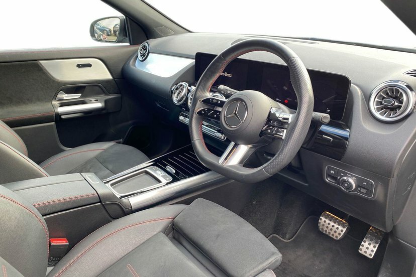 Mercedes-Benz GLA Class 1.3 Gla200h Mhev Amg Line Premium Suv Grey #5